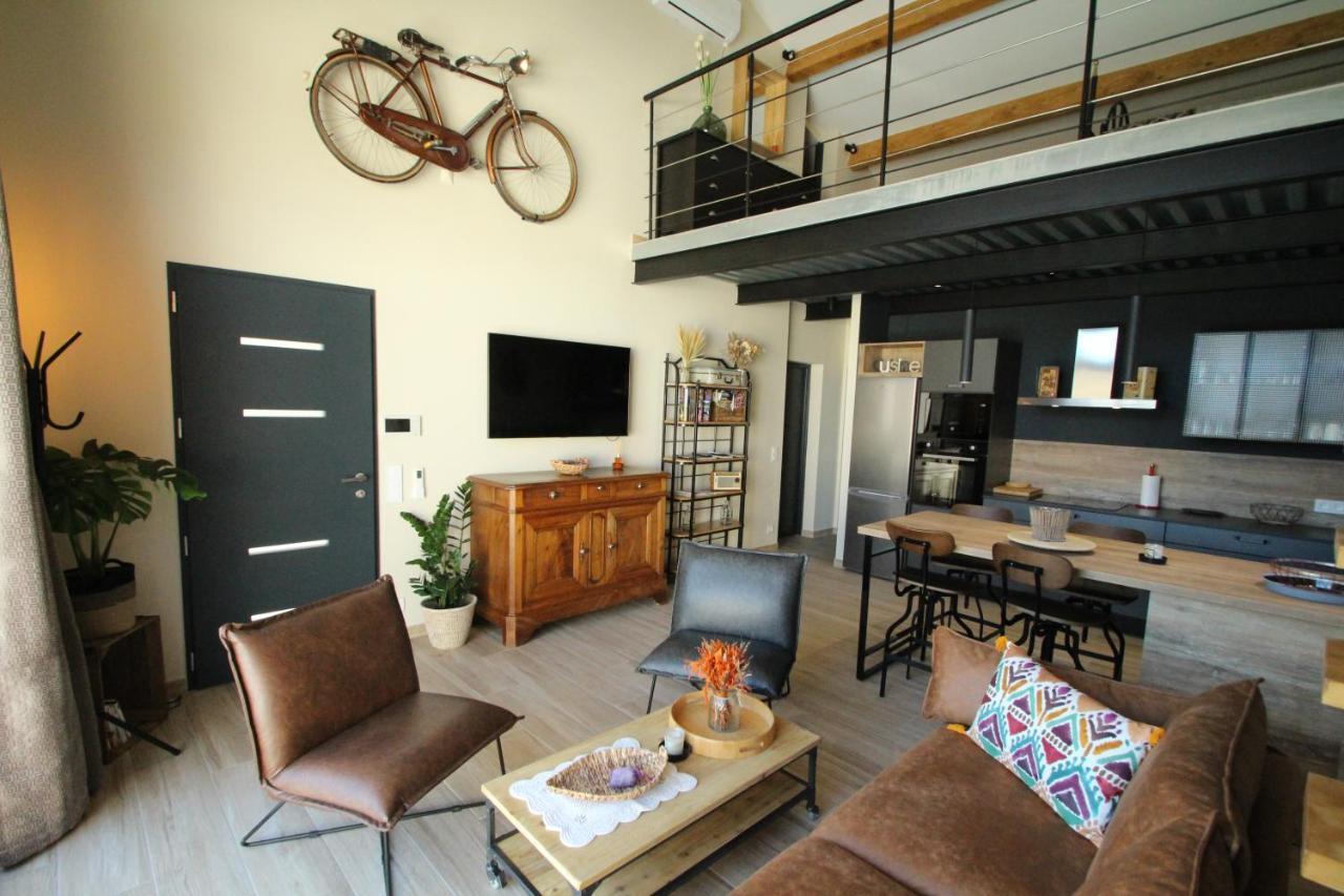 Villa Loft Lou Pitchoun à Saint-Étienne-du-Grès Extérieur photo