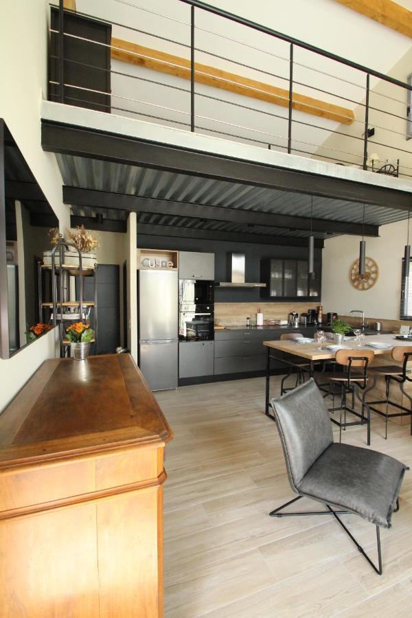 Villa Loft Lou Pitchoun à Saint-Étienne-du-Grès Extérieur photo
